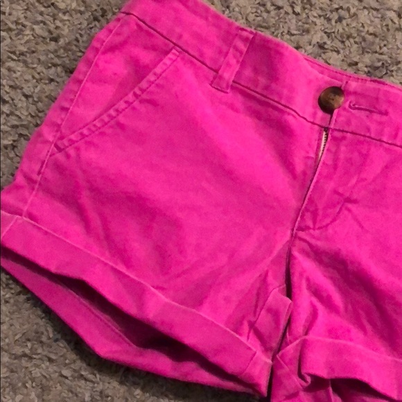 Magenta shorts - Picture 2 of 4